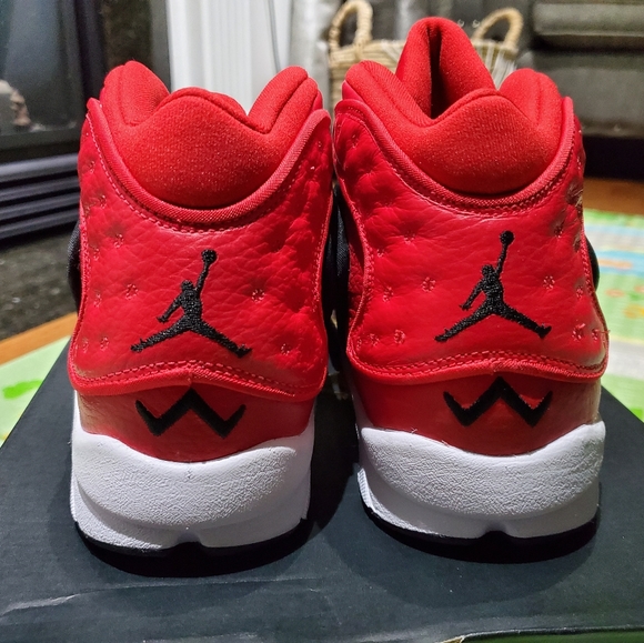 Shoes - Picture 2 of 11